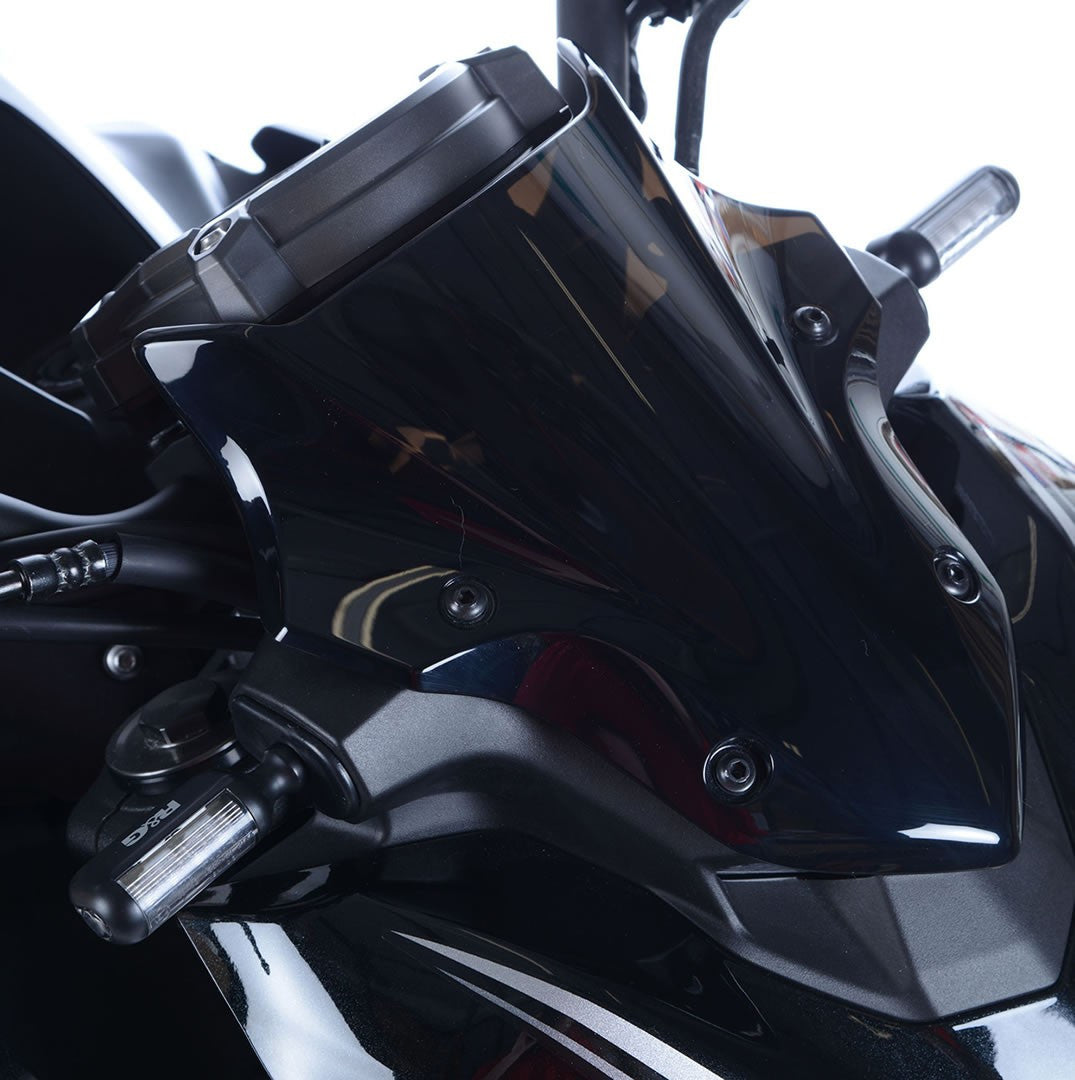Adattatori per minifrecce anteriori per Kawasaki Ninja 125 / Z125 '19- / Z400 '19- / Z250 '19- / Z900 '17-'19 / Versys X 250/300 uso con minifrecce (minifrecce non incluse)