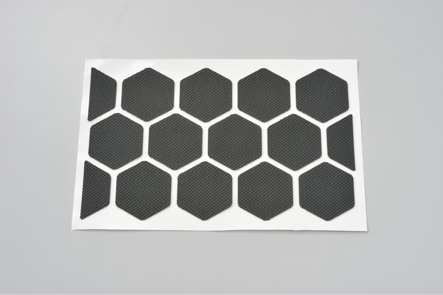 Adesivo antiscivolo per sella moto "HONEYCOMB"