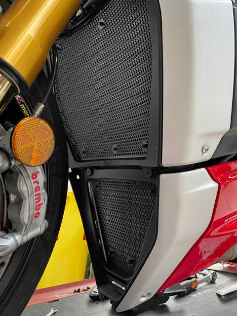 GRIGLIA RADIATORE PANIGALE V4/V4S EVOTECH