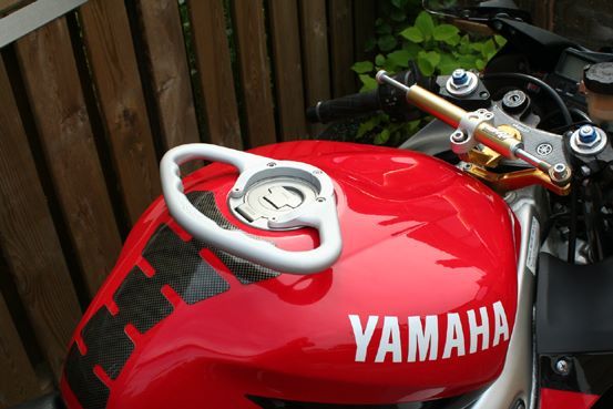 Maniglia serbatoio moto Yamaha a 5 viti, nero