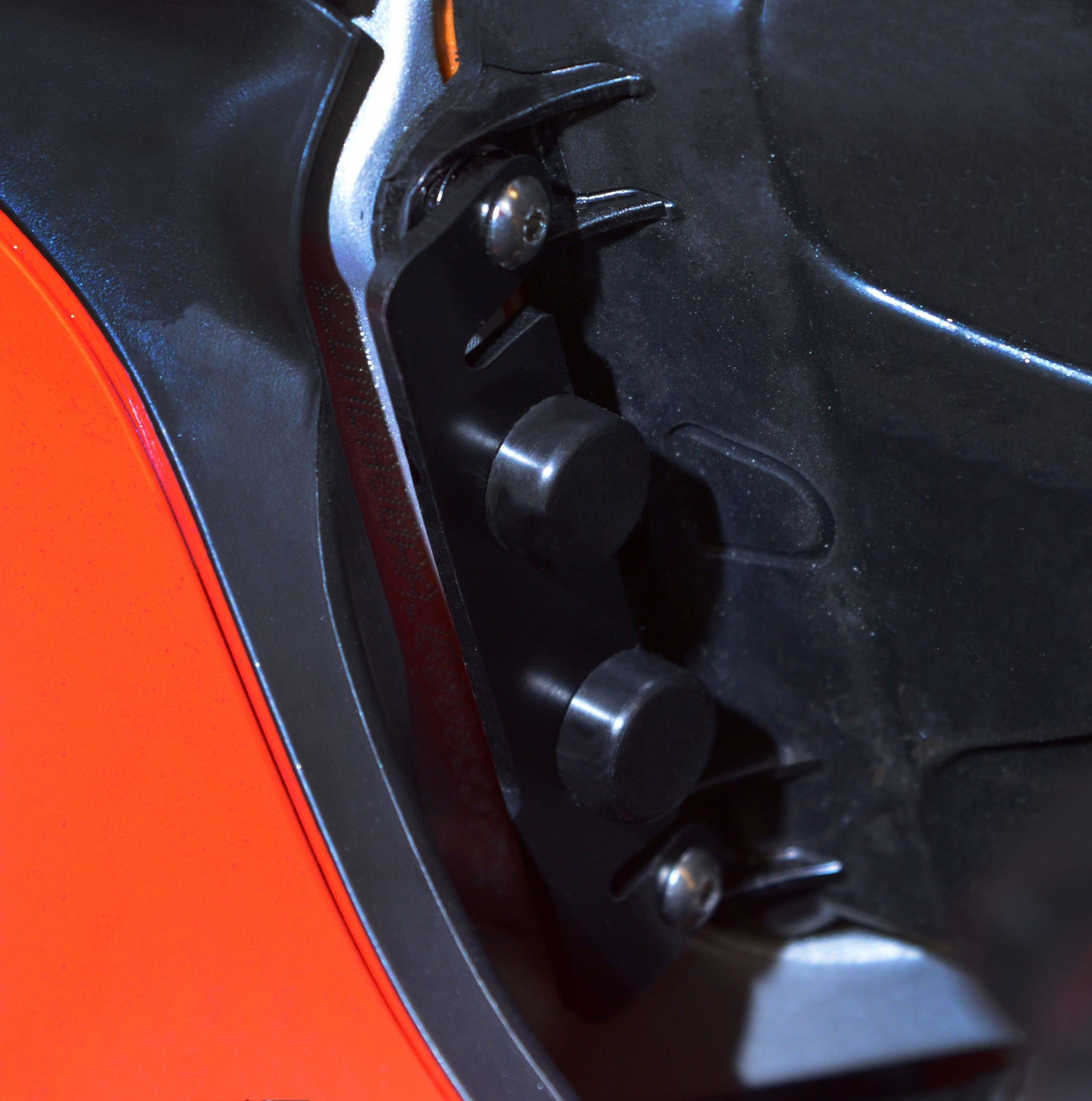 Tamponi fine corsa per sterzo - Ducati Panigale V4 / V4S / Speciale / V4R '19- / Streetfighter V4 '20- (non utilizzare con bloccasterzo Ducati)