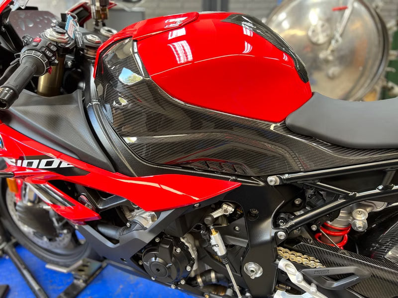 FIANCHETTI SERBATOIO IN CARBONIO PER BMW S 1000 RR 2019-2024 (ANCHE PER LA VERSIONE M)