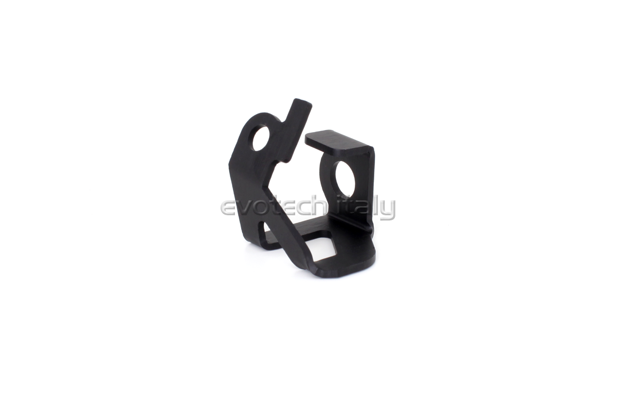 Staffa adattamento sx per serbatoio liquido frizione Ducati Multistrada