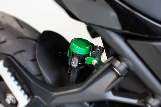SERBATOIO LIQUIDO FRENI POSTERIORE E FRIZIONE IDRAULICA VERDE, EVOTECH