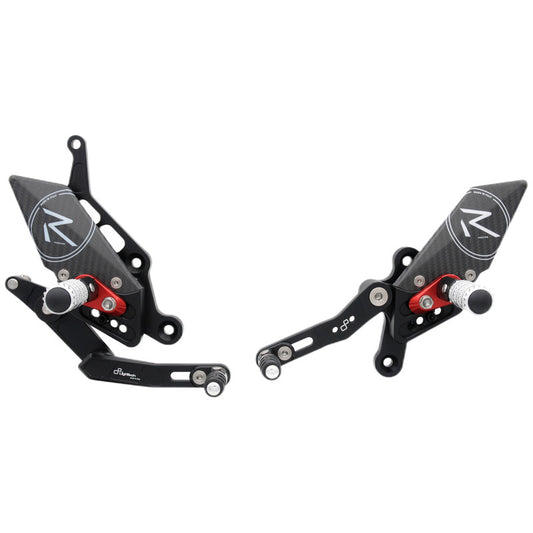 Yamaha Tracer 7 2024 Pedane Regolabili R Version