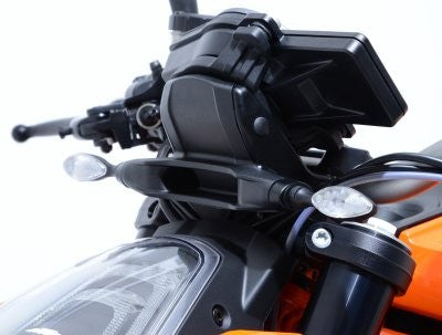 Adattatori per minifrecce anteriori per KTM 1290 Super Duke/R / 790 Duke / 790 Adventure / 890 Adventure - uso con minifrecce (minifrecce non incluse)