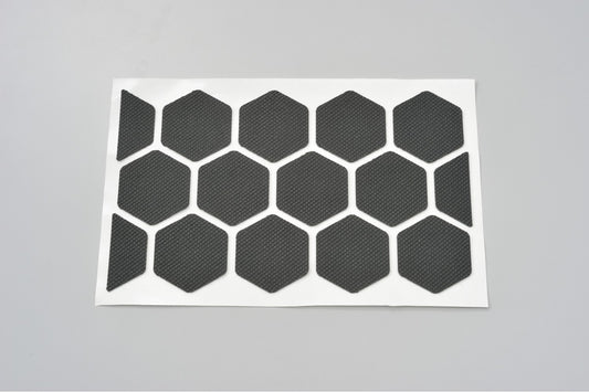 Adesivo antiscivolo per sella moto "HONEYCOMB"