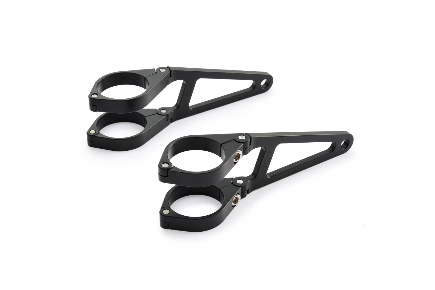 Cp.staffe supporto fanali in CNC - diam.39mm lunga 101,5 mm
