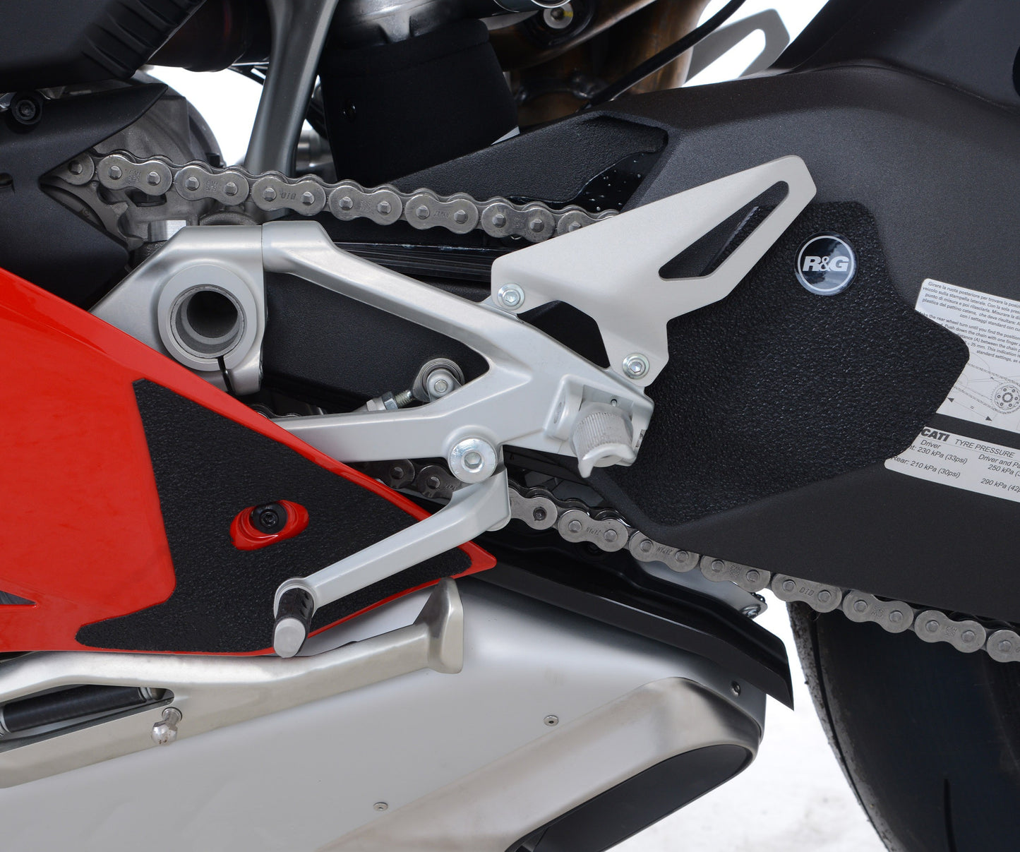 Kit 3pz.adesivi anti-scivolo paratacco DUCATI Panigale V4(S) '18- / V4R '19- - nero