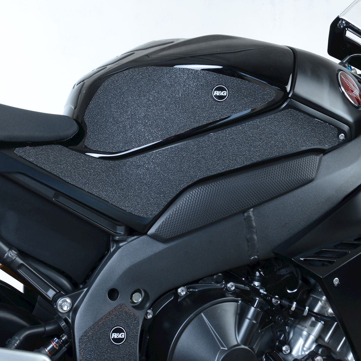 Kit 4pz.adesivi anti-scivolo serbatoioHonda CBR1000RR-R(SP) '20- - nero