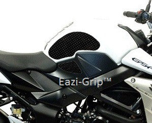 Kit adesivi antiscivolo paraserbatoio Suzuki GSR750 2011-2016 colore Nero, tipo Eazi-Grip SIL
