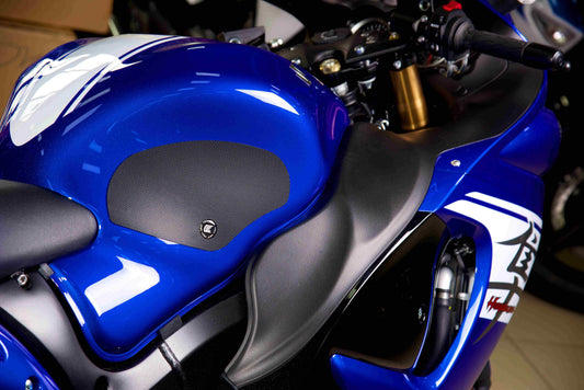 Antiscivolo serbatoio moto Suzuki GSX1300R HAYABUSA 1999-2020 colore Nero, tipo Eazi-Grip PRO
