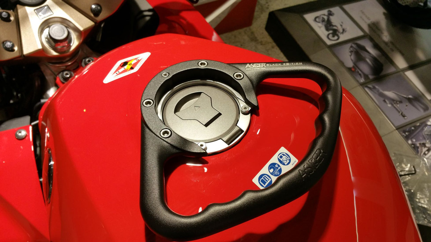 Maniglia sebatoio Honda a 5 viti, alluminio