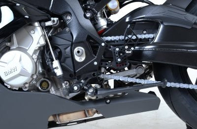 Pedane arretrate BMW S1000RR '15-'18 / S1000R '17-'20 (versione racing-stradale)