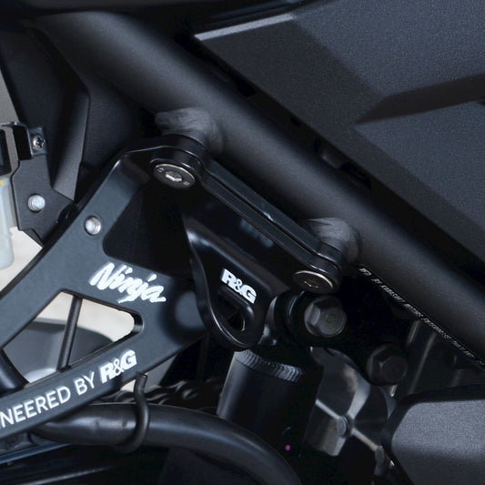piastra per aggancio cinghie - coppia, Kawasaki Ninja 400 '18- / Ninja 250 '18- / Z400 '19- / Z250 '19- - oro
