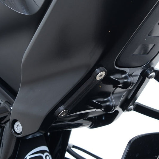 Placchette copri fori poggiapiedi posteriori (lato SX), HUSQVARNA VITPILEN 701