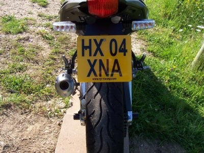 Portatarga, Aprilia RS 125 '06- (per anni '10- utilizzabile solo con minifrecce)