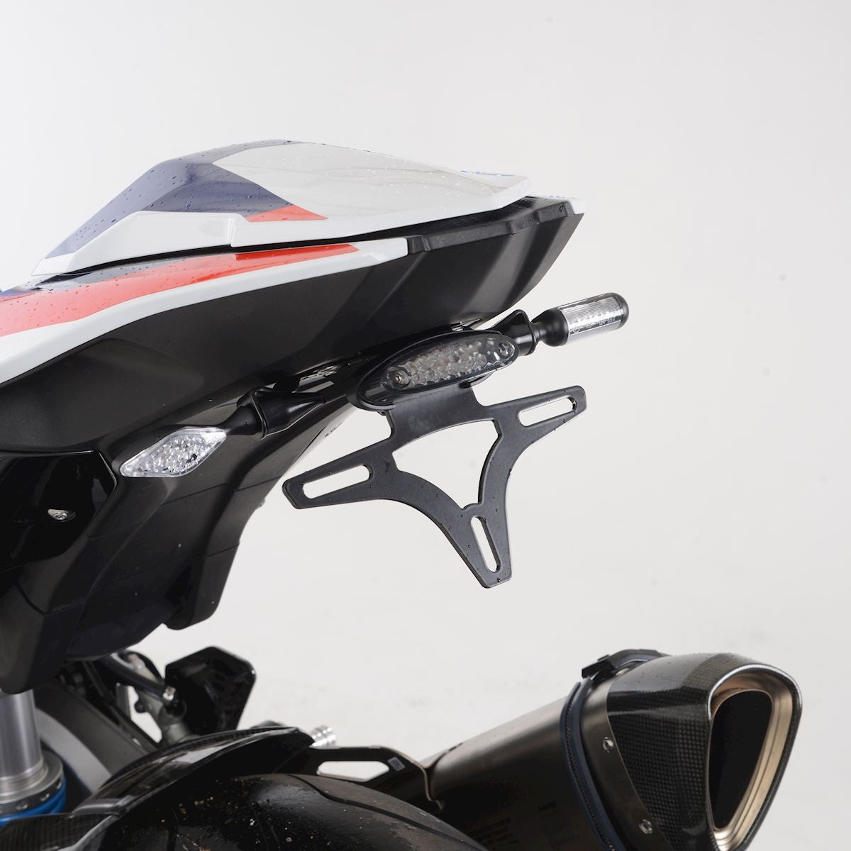 Portatarga, BMW S1000RR '19-'22 / S1000R '21- / M1000RR '21-'22 (con frecce aftermarket - include luce targa/stop R&G)
