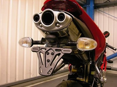 Portatarga, Triumph 675 Daytona '06-'12 (silenziatore standard + silenziatore OVALE tipo Arrow)