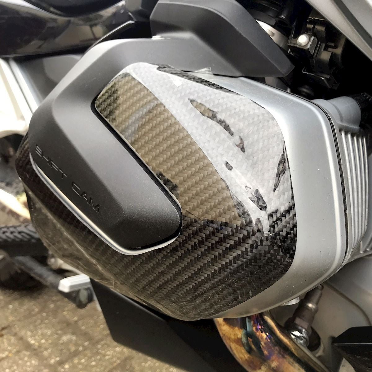 Protezioni motore DX in carbonio - BMW R1250GS '18- / R1250R Sport '19- / R1250RS Sport '19- / R1250RT '19- - finitura lucida