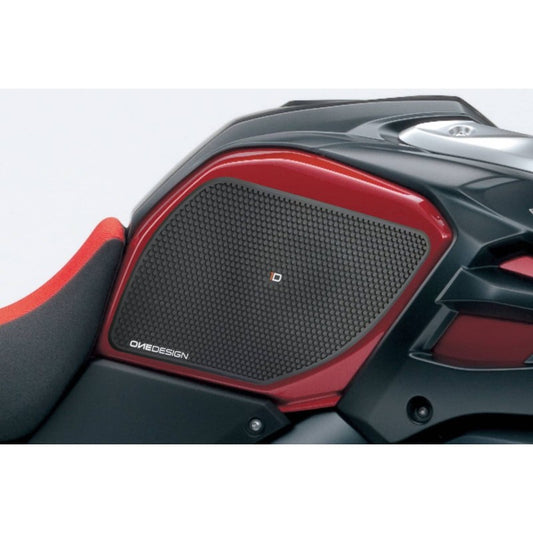 PUIG ADESIVO SERBATOIO SPECIFICO LATERALE SUZUKI DL1000XT V-STROM 17-19 NERO