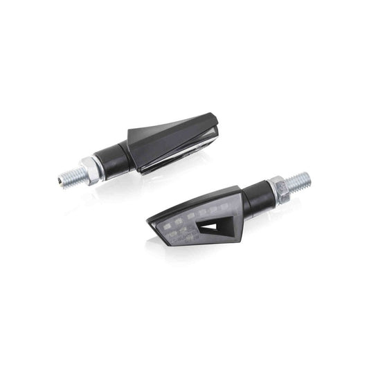 PUIG FRECCE LED MODELLO OPEN NERO - Lenti trasperenti e base nera - Omologate secondo gli standard europei - Dimensioni: