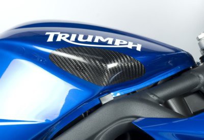 sliders serbatoio in carbonio, Triumph 675 Daytona / Street Triple [R] '06-'12 - finitura lucida