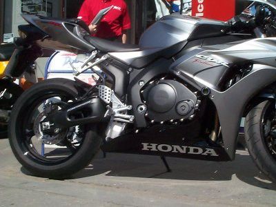Tamponi / protezioni telaio - Honda CBR1000RR '04-'07 (WHITE)