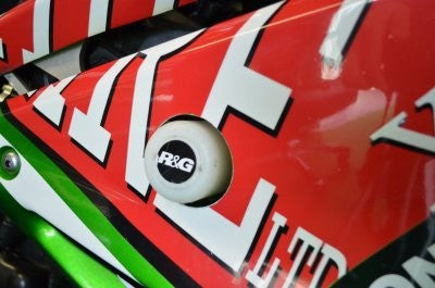 Tamponi / protezioni telaio tipo Aero - Triumph 675 Daytona '13- (vers.race) - colore bianco